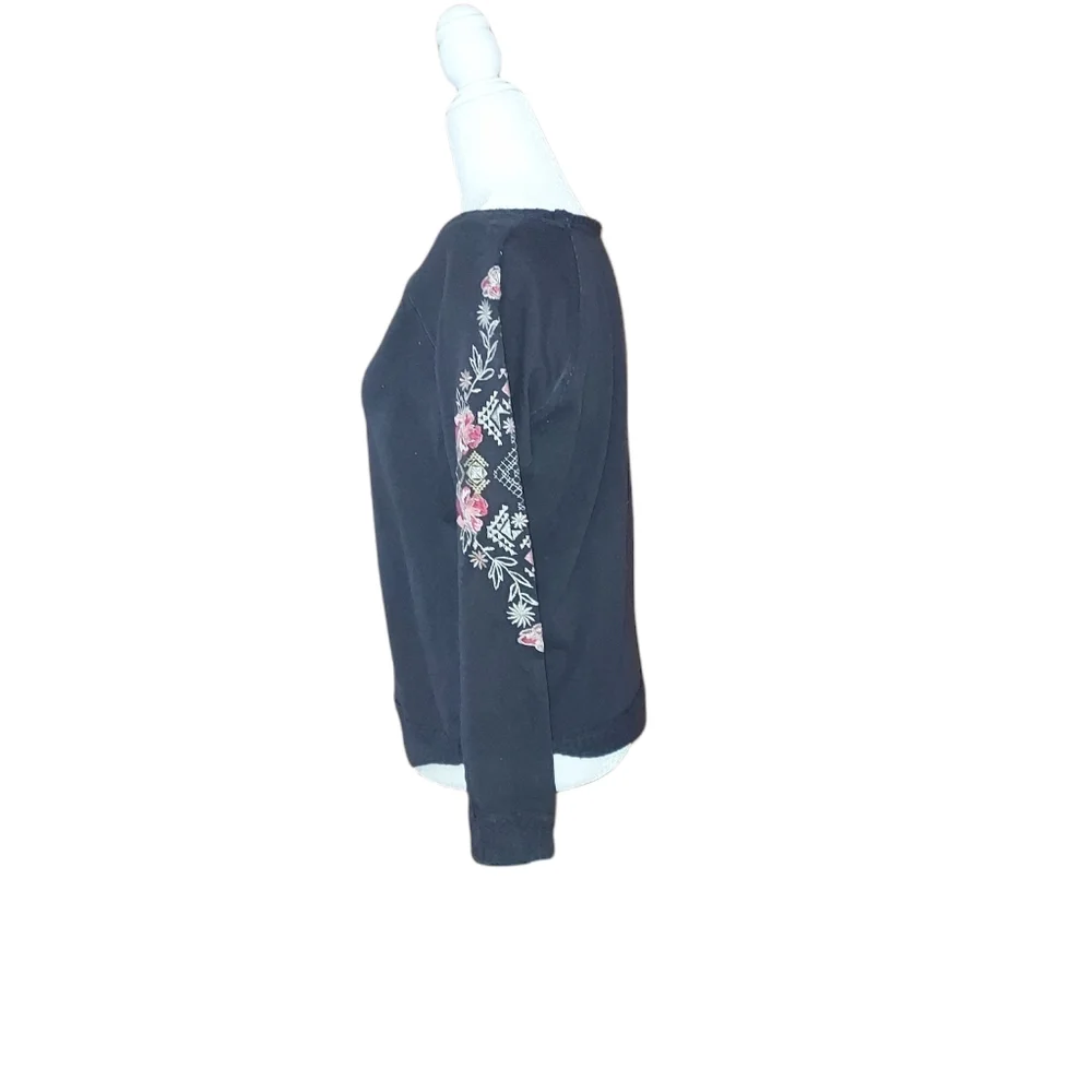 Knox Rose XS Sweatshirt Top Gray Woman Floral Embroidered Sleeves dimens…